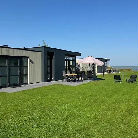 Sonnenplaetzchen Zweite Reihe Haus Nr 229 Дом отдыха